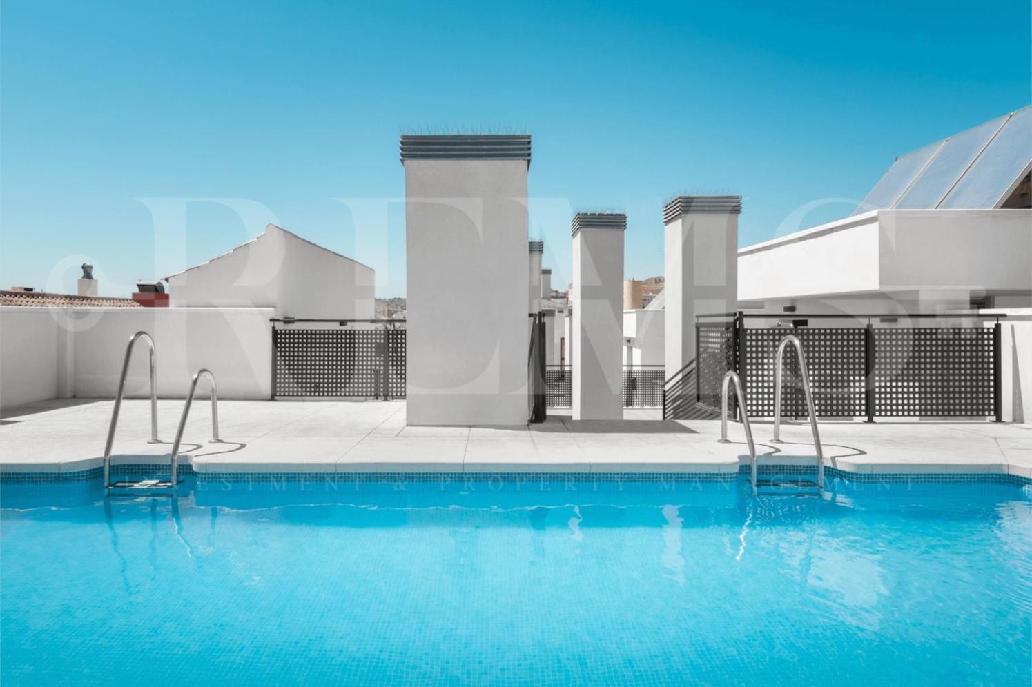 Industrial Studio In The City Center By Rems Malaga Luaran gambar
