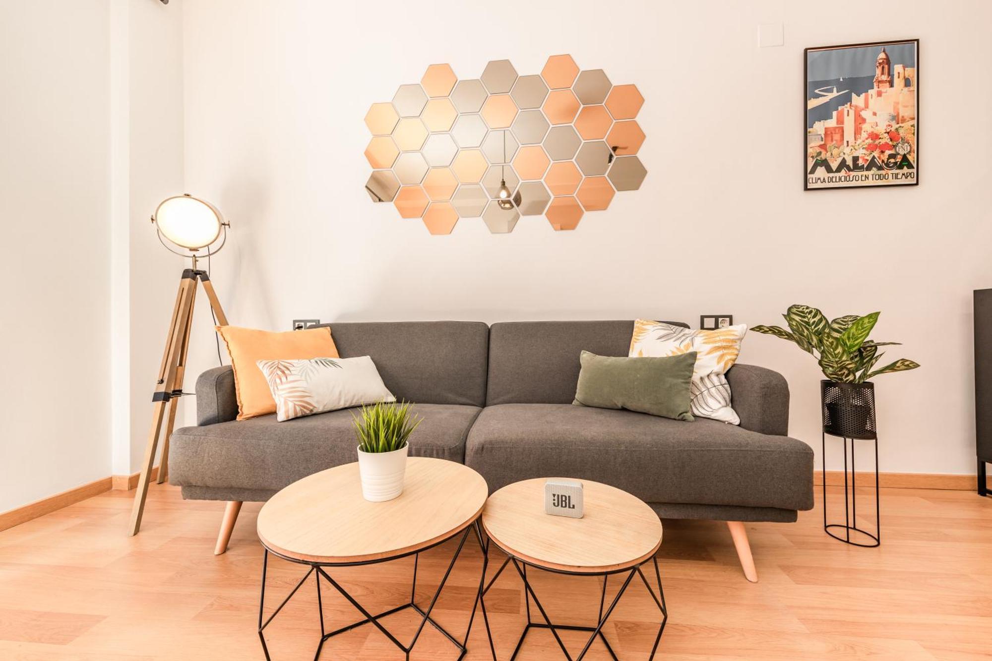 Industrial Studio In The City Center By Rems Malaga Luaran gambar